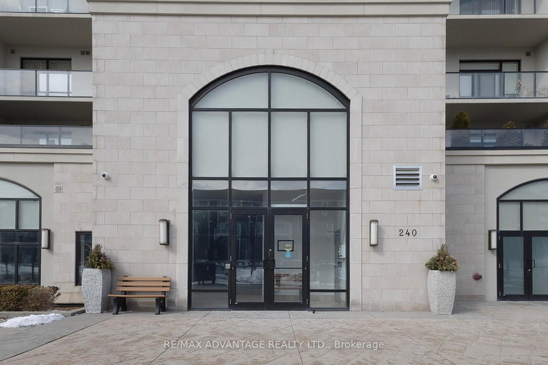 901 - 240 Villagewalk Blvd, London North, N6G 0P6 | Image 3