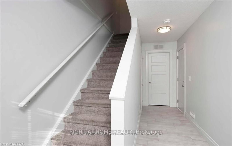 62 - 3025 Singleton Ave, London South, N6L 0E6 | Image 3