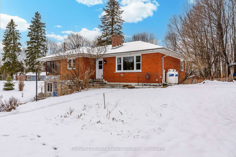 home for sale on 1523 County Road 21 Road