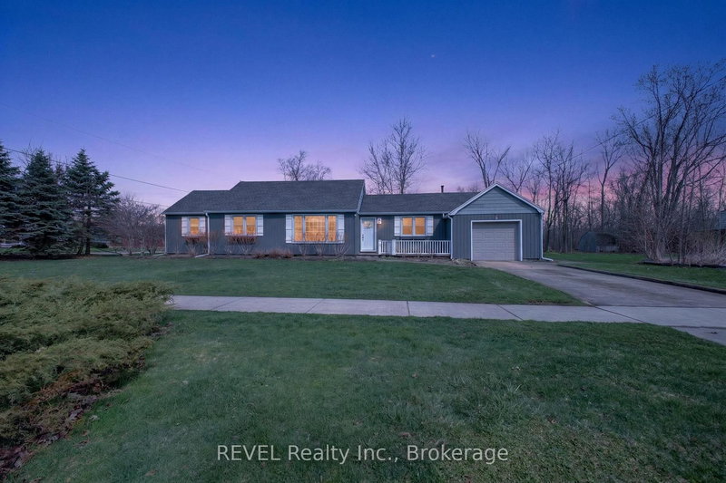 1258 Phillips St, Fort Erie, L2A 3B7 | Image 2