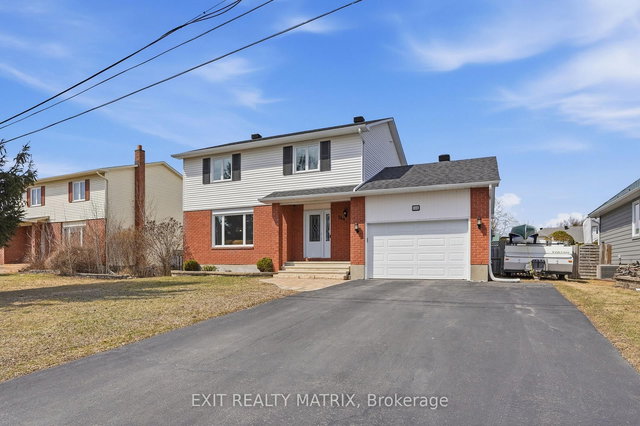 144 Centenaire Street