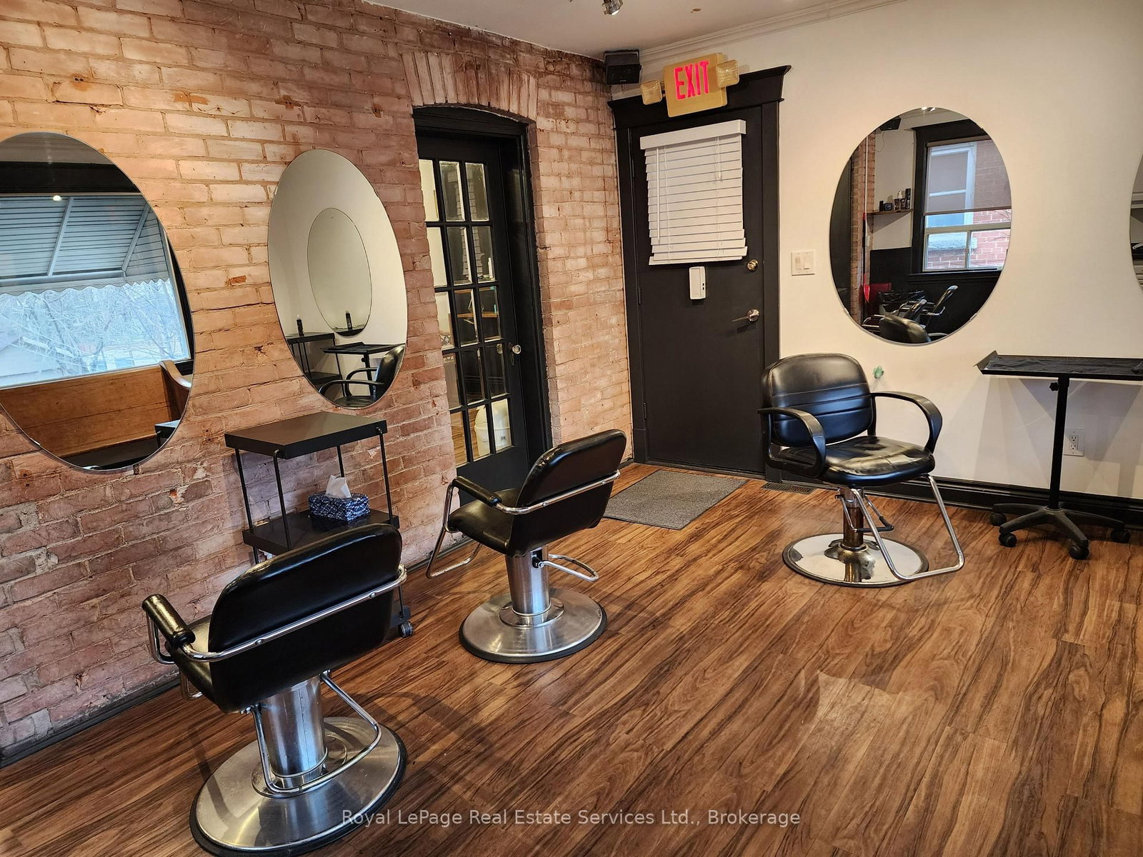 992 King Street W - Photo 4