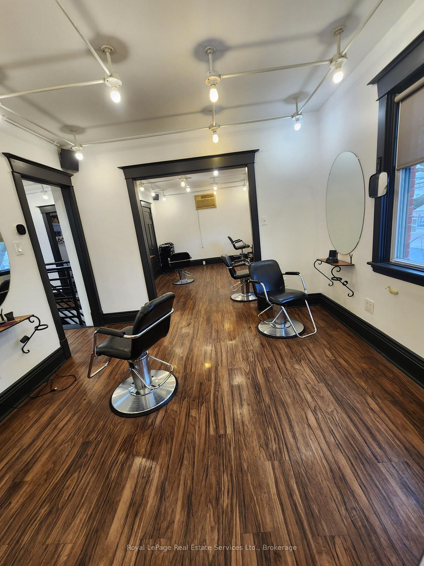 992 King Street W - Photo 7