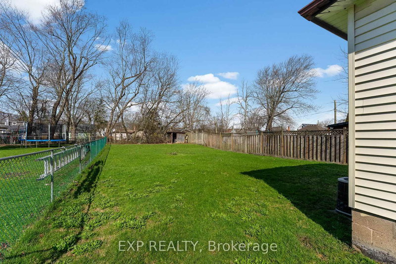 152 High St, Fort Erie, L2A 3R1 | Image 2