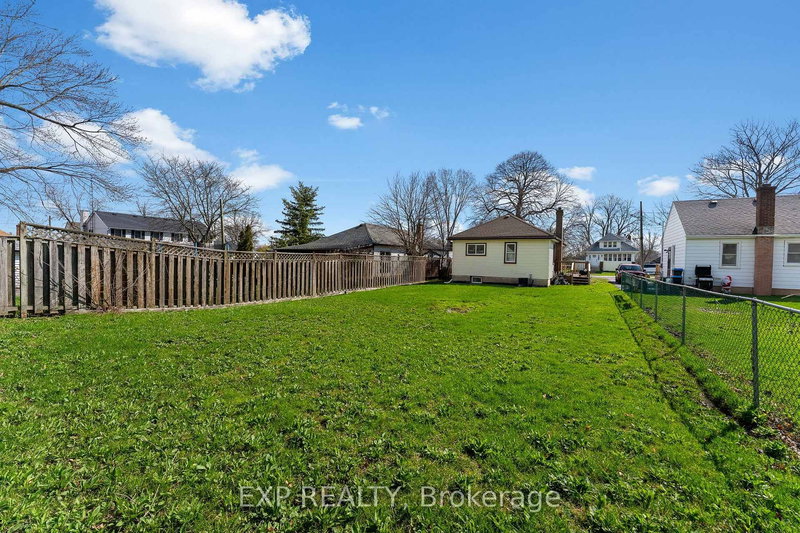 152 High St, Fort Erie, L2A 3R1 | Image 3