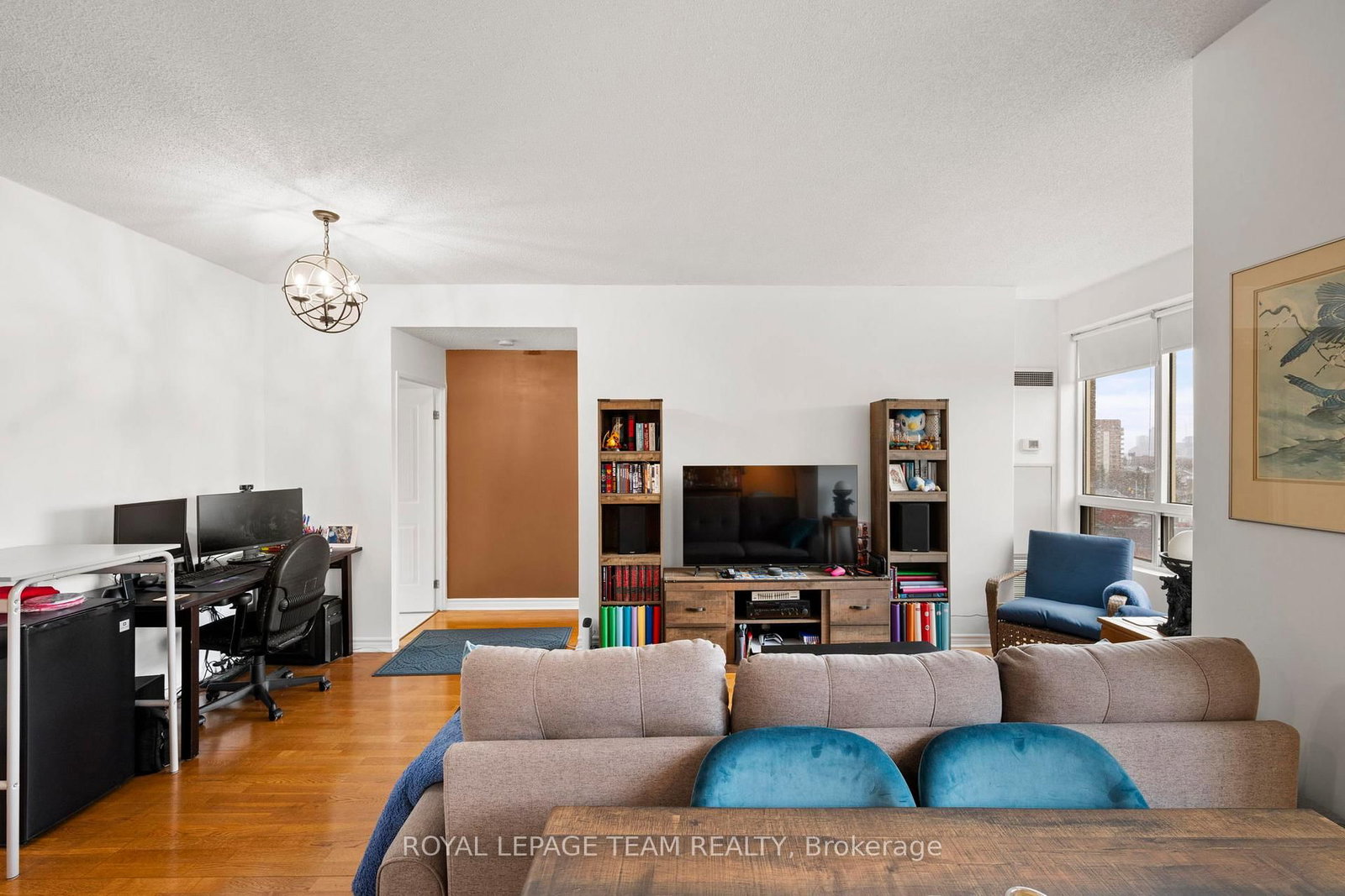 45 Holland Avenue, Unit 902 - Photo 7
