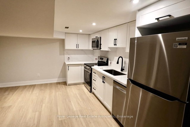 Unit 5 - 246 Marlborough Street