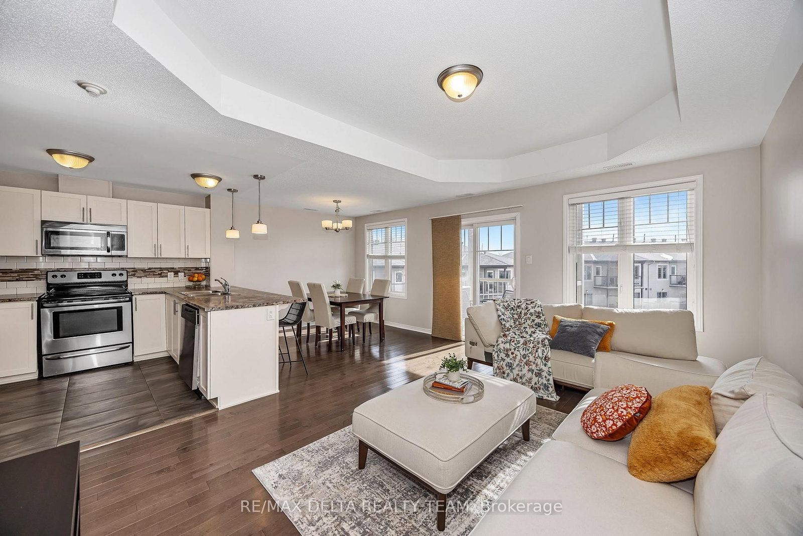 486 Via Verona Avenue, Unit 7 - Photo 10