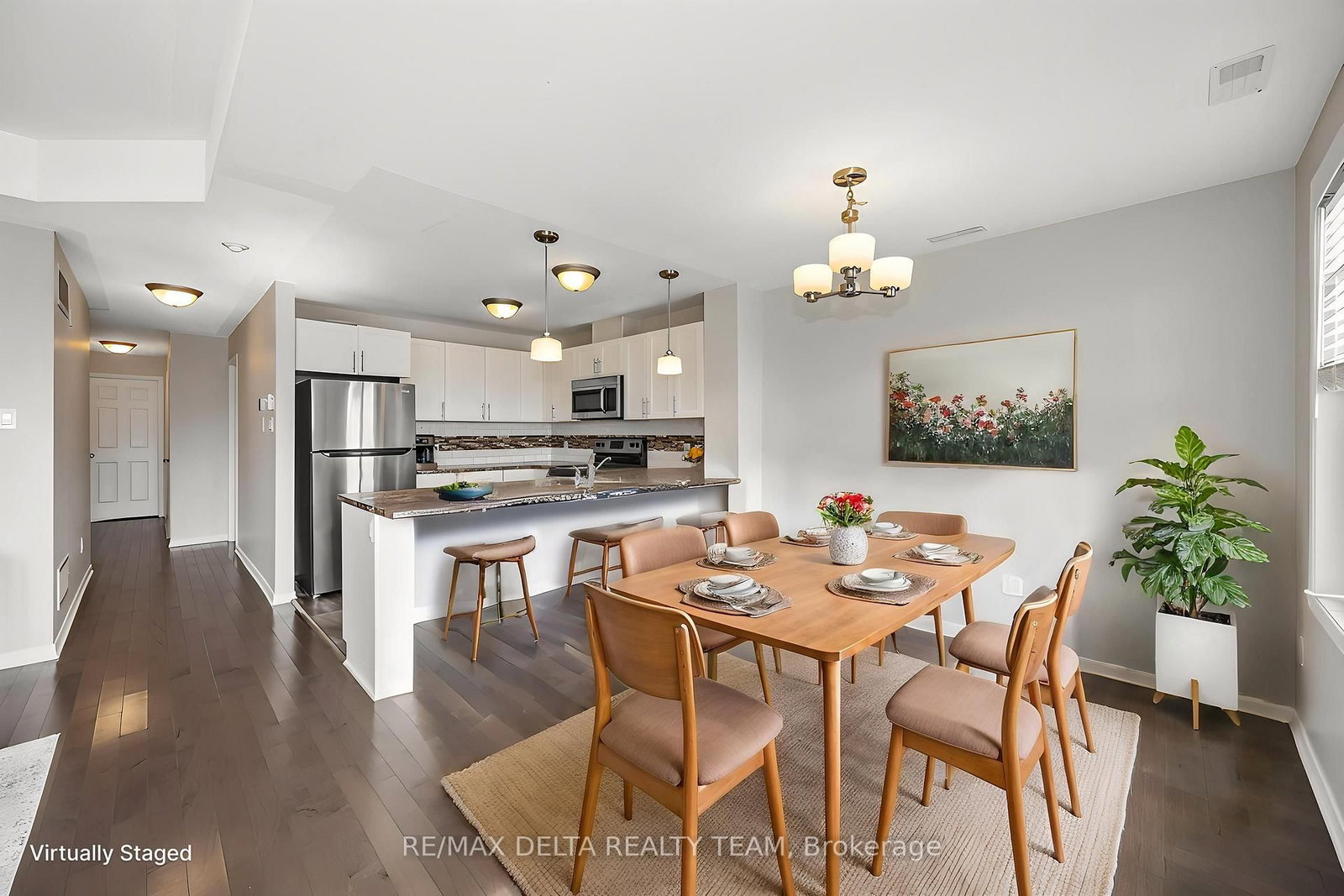 486 Via Verona Avenue, Unit 7 - Photo 8