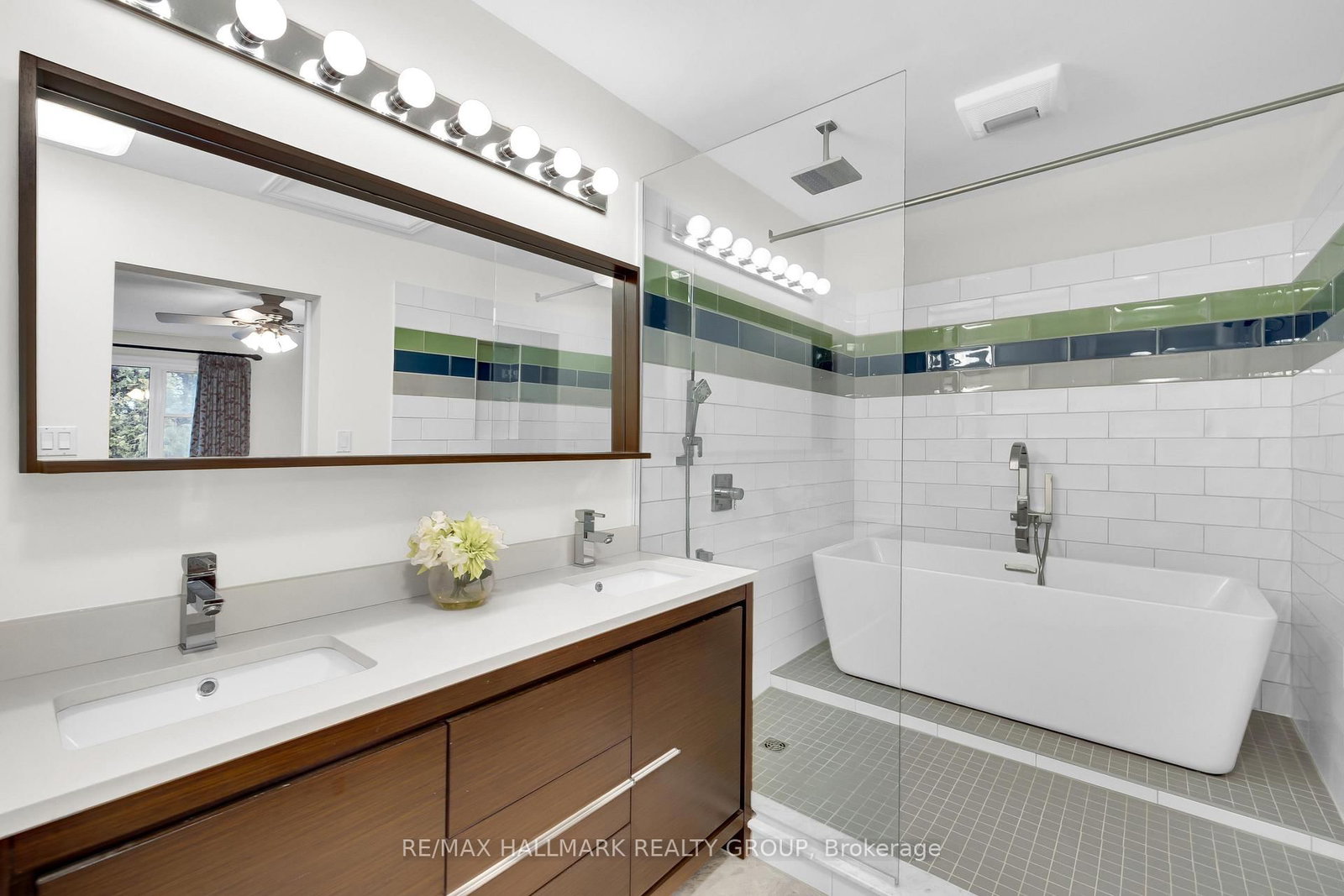 448 Brennan Avenue - Photo 19