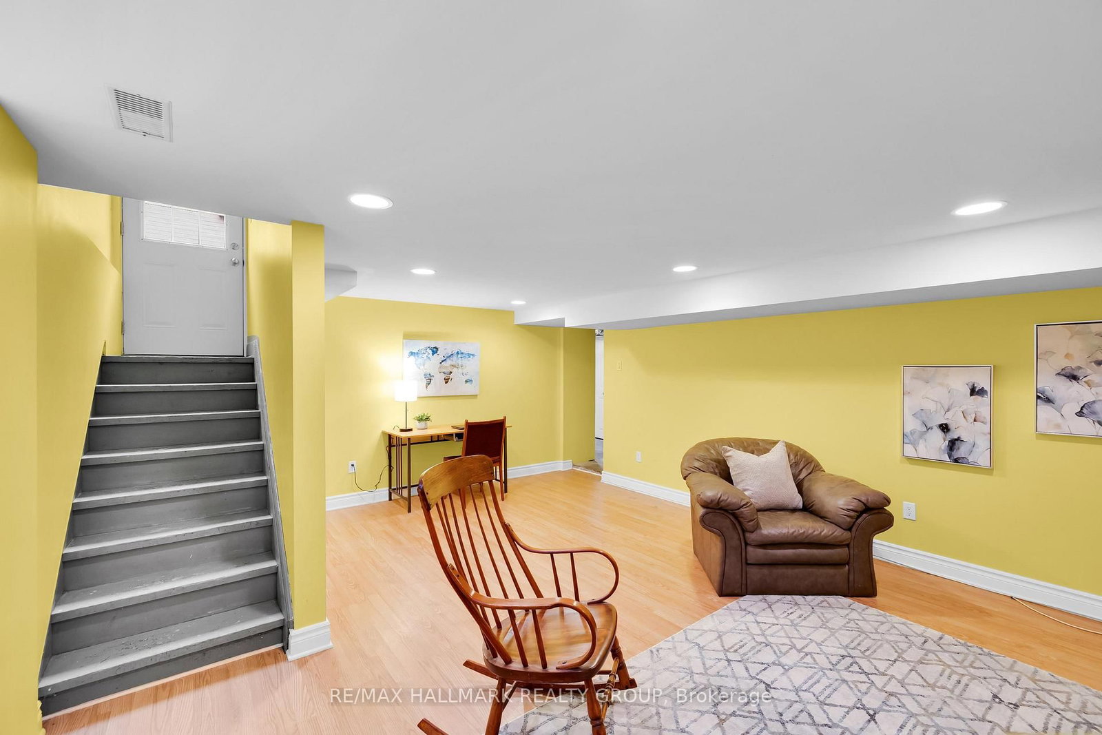 448 Brennan Avenue - Photo 26