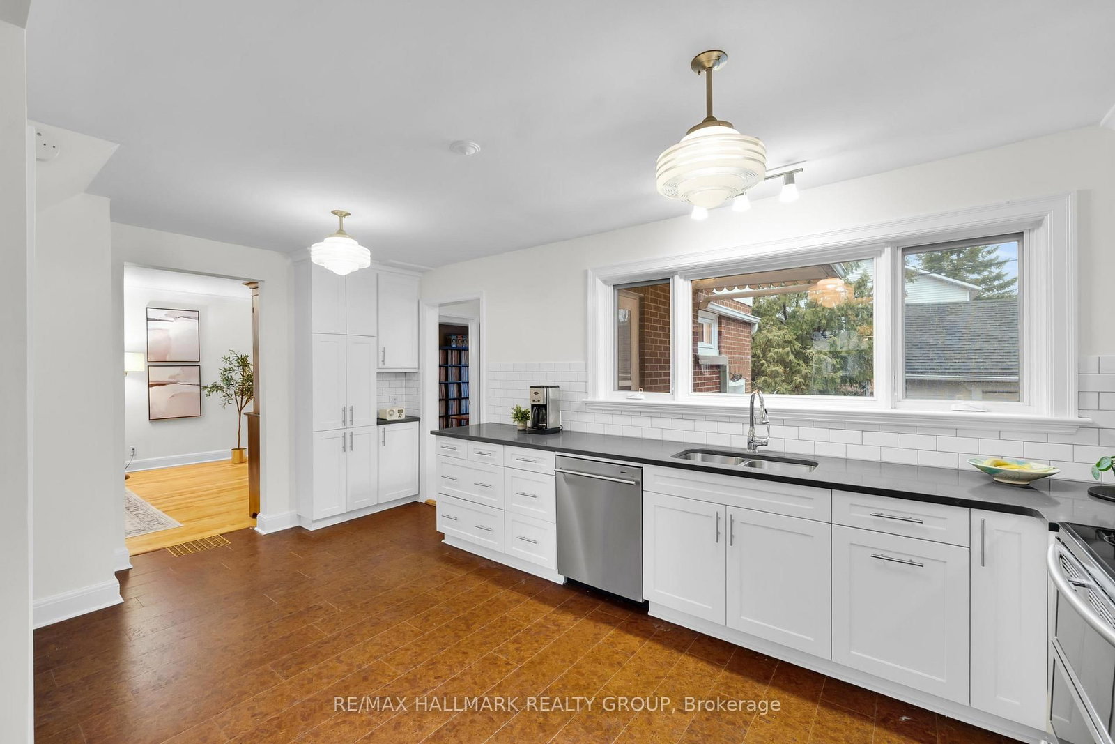 448 Brennan Avenue - Photo 9