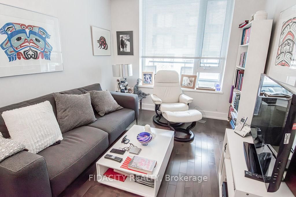 360 Patricia Avenue, Unit 324 - Photo 9