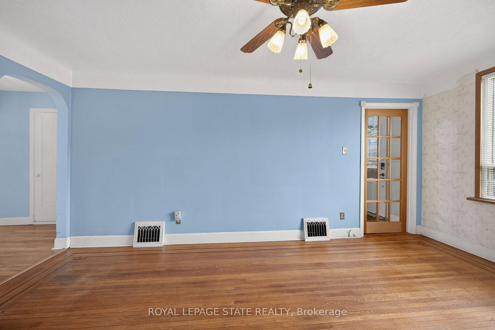 Detached House for sale at 163 Rosedale Avenue, Hamilton, Ontario, L8K 4N4 - Rosedale - MLS: X13002180