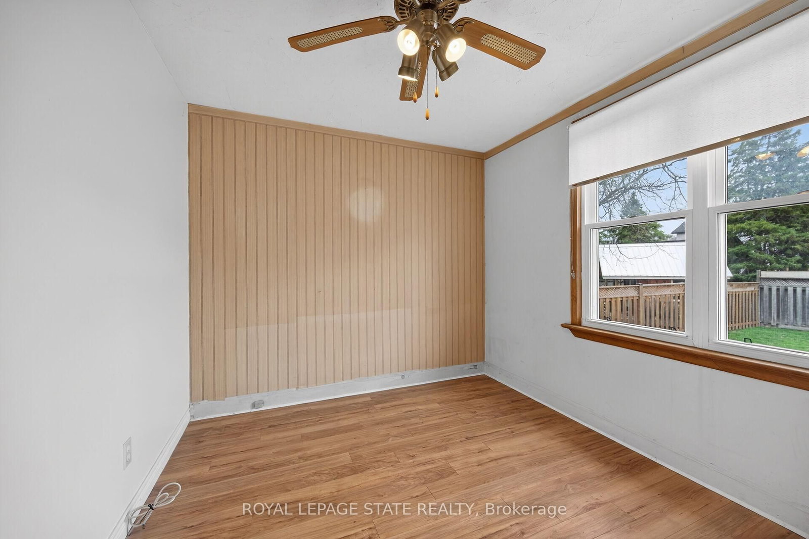 Detached House for sale at 163 Rosedale Avenue, Hamilton, Ontario, L8K 4N4 - Rosedale - MLS: X13002180