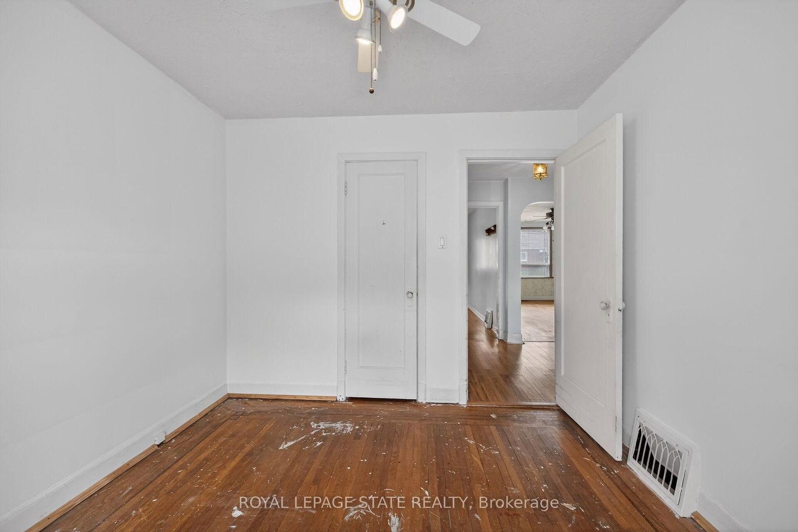 Detached House for sale at 163 Rosedale Avenue, Hamilton, Ontario, L8K 4N4 - Rosedale - MLS: X13002180