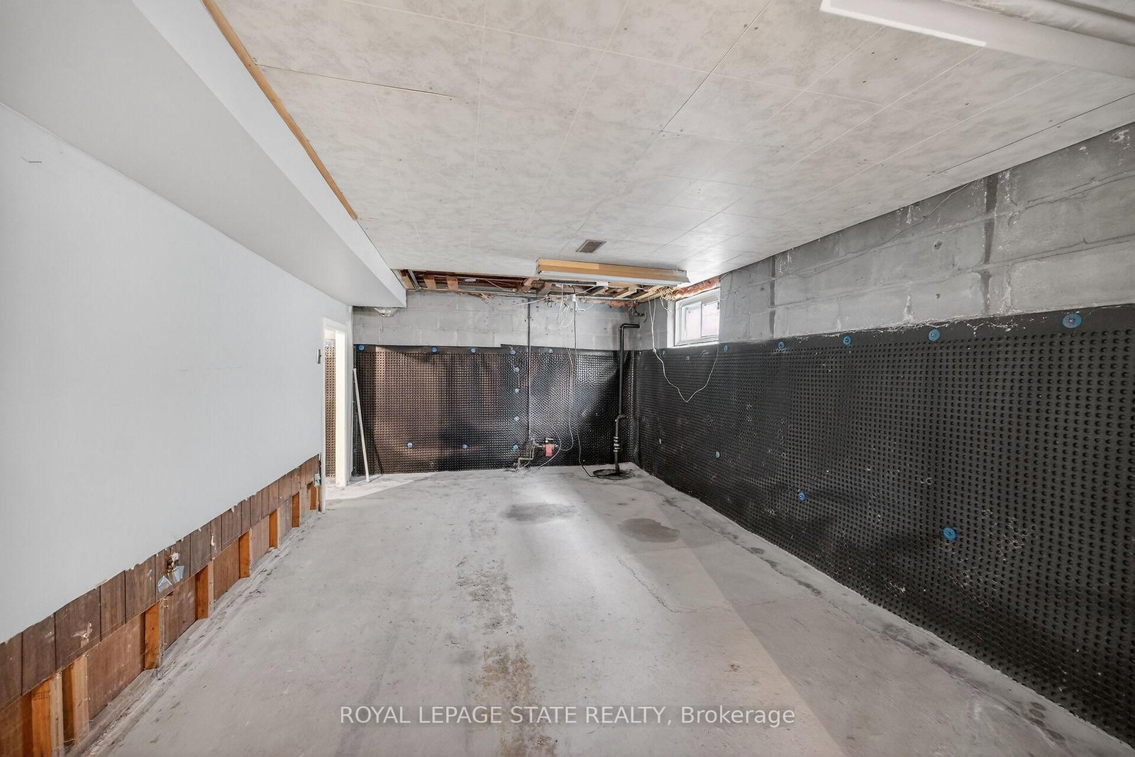 Detached House for sale at 163 Rosedale Avenue, Hamilton, Ontario, L8K 4N4 - Rosedale - MLS: X13002180