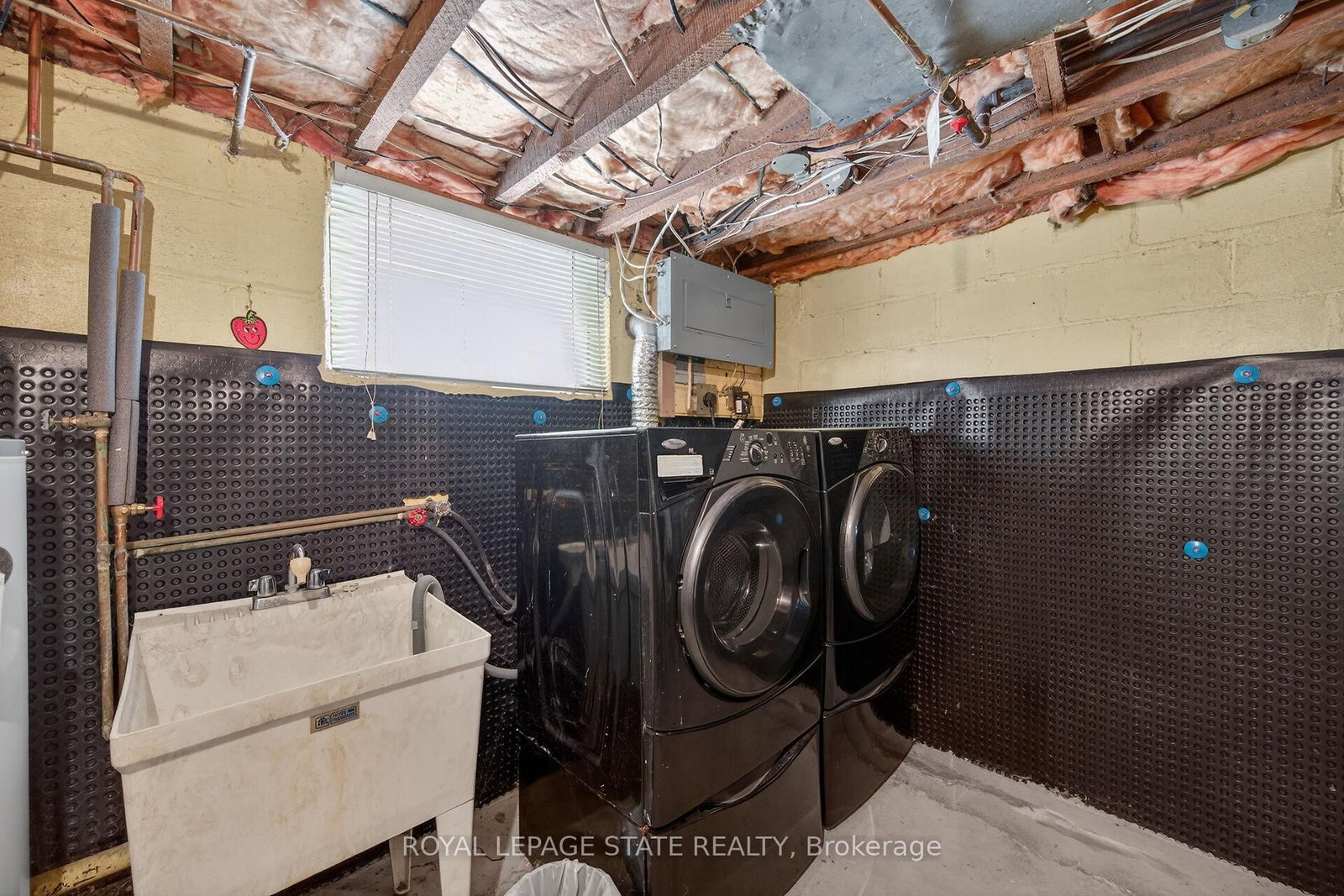 Detached House for sale at 163 Rosedale Avenue, Hamilton, Ontario, L8K 4N4 - Rosedale - MLS: X13002180