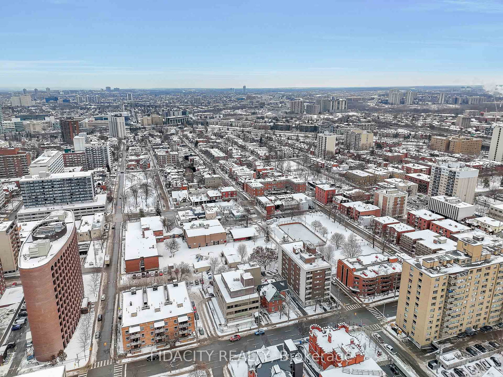 330 Gilmour Street - Photo 4