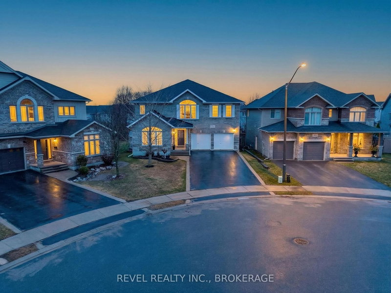 1557 Providence Cres, Kingston, K7P 0H9 | Image 2