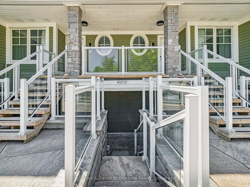 BTVE104 - 1869 Muskoka Road 118 W Highway, Muskoka Lakes, P1L 1W8 | Image 3
