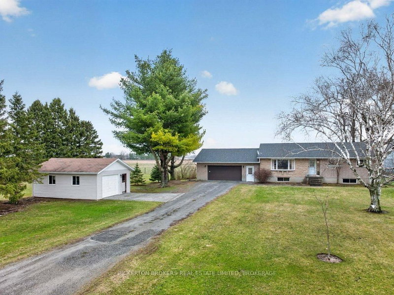 3633 Boundary aka Archie McCalpin Rd, Front of Leeds & Seeleys Bay, K7G 2T7 | Image 2