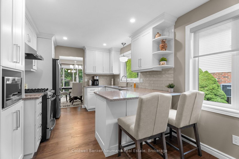 28 Keating Dr, Centre Wellington, N0B 1S0 | Image 2