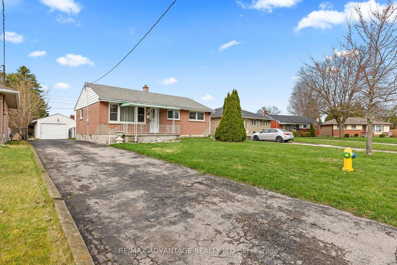 1920 Duluth Cres, London East, N5V 1H7 | Image 2