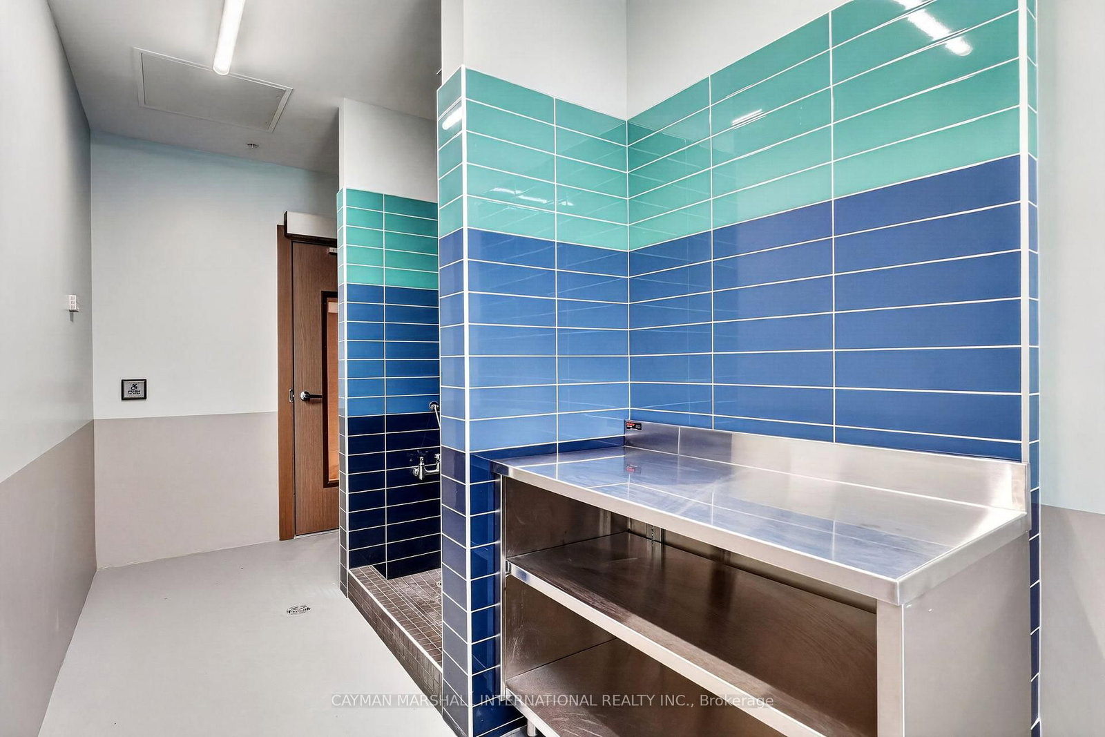 75 James Street S, Unit 804 - Photo 17