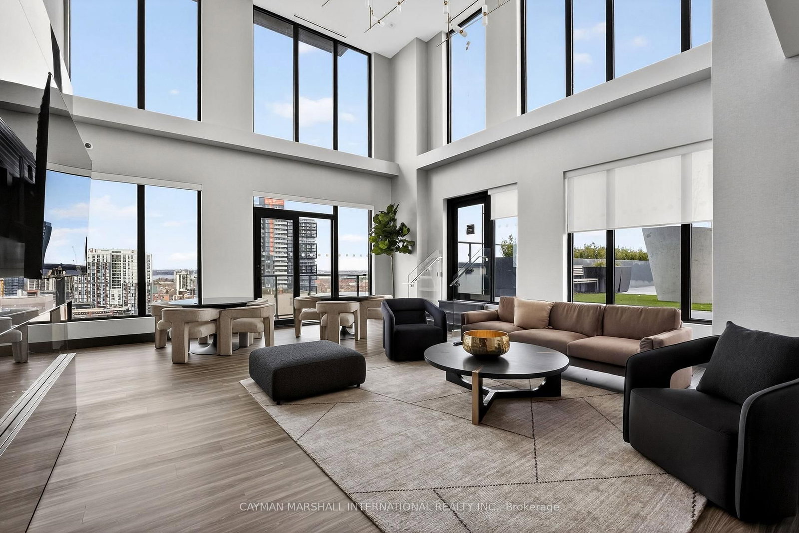 75 James Street S, Unit 804 - Photo 25