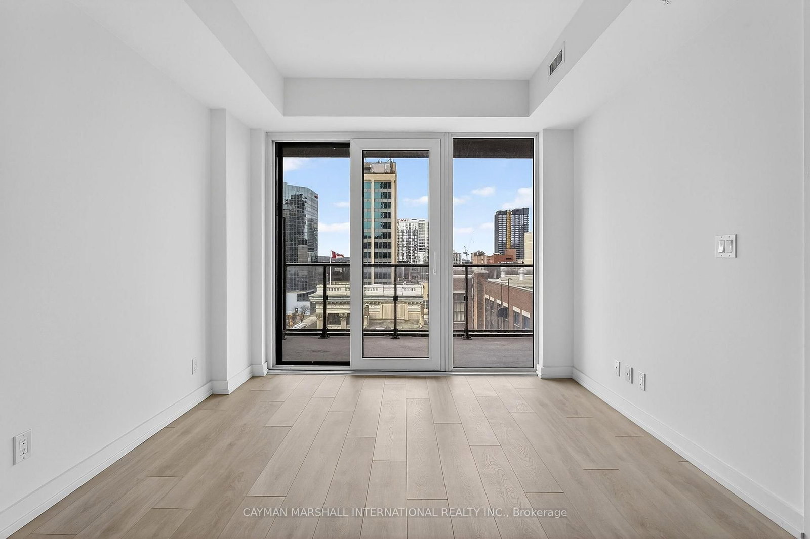 75 James Street S, Unit 804 - Photo 9