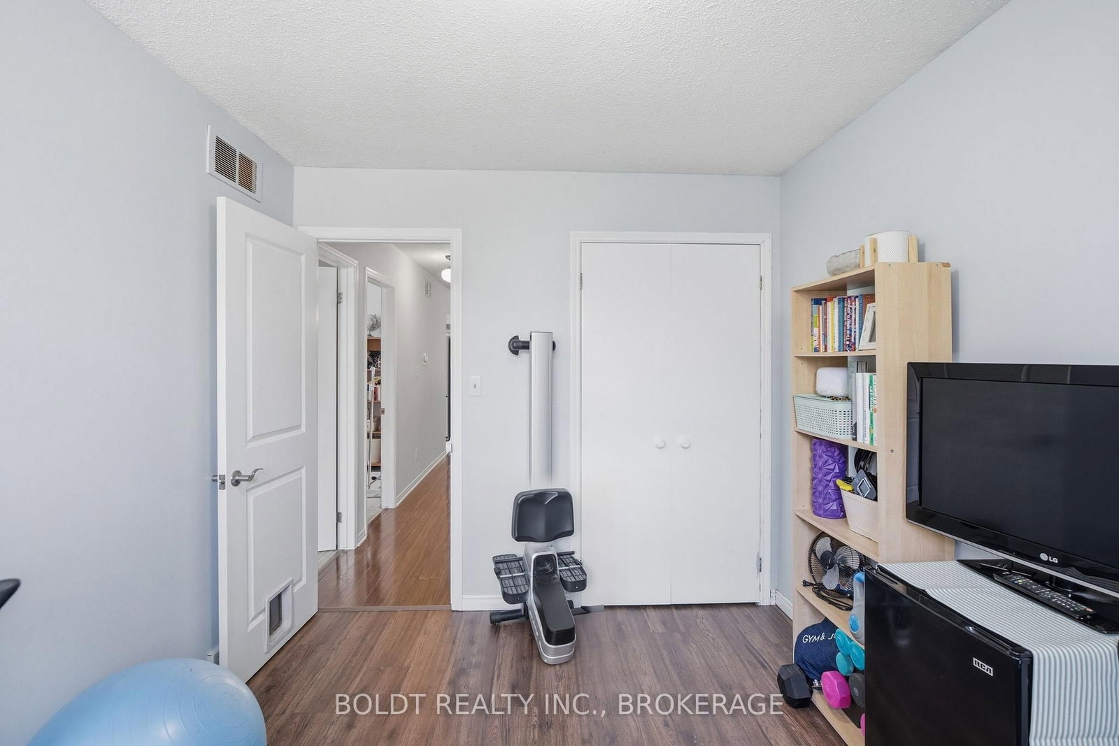 Semi-Detached House for sale at 107 Chapel Hill Crescent, Welland, Ontario, L3C 6G8 - N. Welland - MLS: X13002486