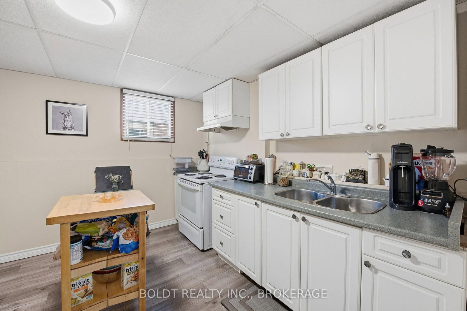 Semi-Detached House for sale at 107 Chapel Hill Crescent, Welland, Ontario, L3C 6G8 - N. Welland - MLS: X13002486