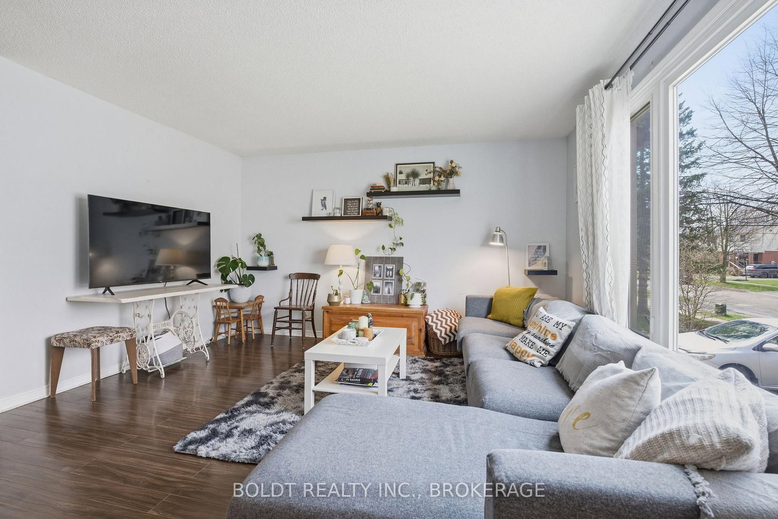 Semi-Detached House for sale at 107 Chapel Hill Crescent, Welland, Ontario, L3C 6G8 - N. Welland - MLS: X13002486