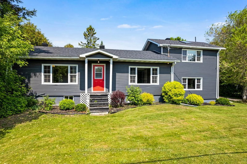 home for sale on 352 Highway 15 null