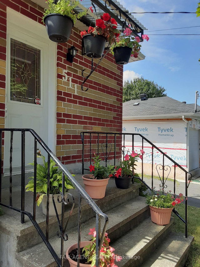 511 St. Felix Street