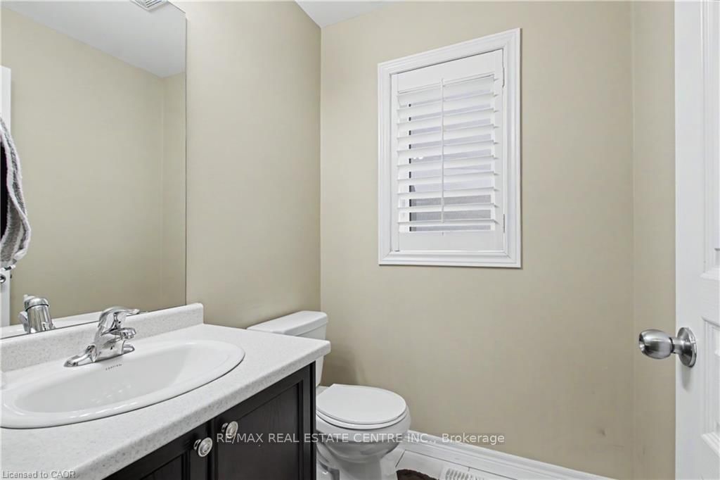 Detached House for sale at 235 Fair Street, Hamilton, Ontario, L9K 0B9 - Meadowlands - MLS: X13002634