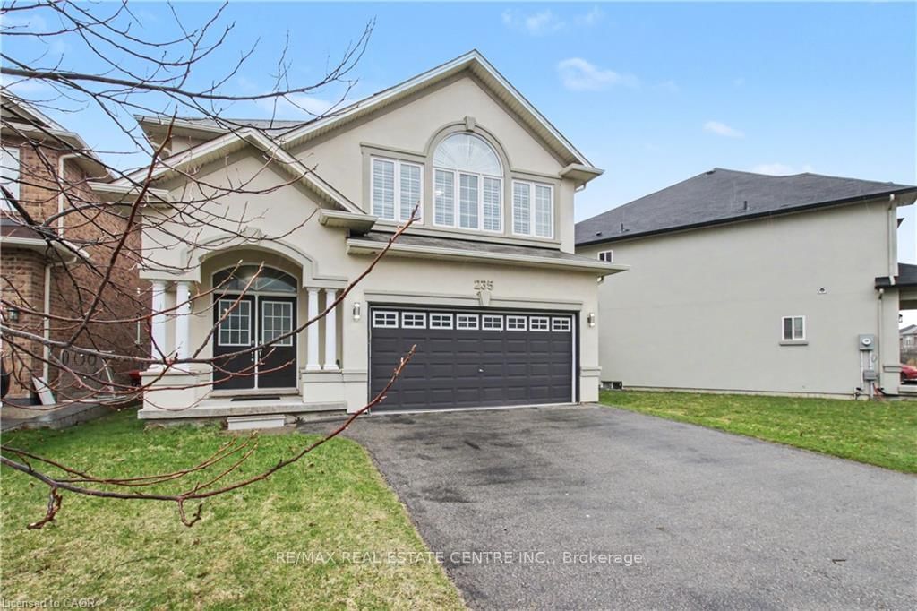 Detached House for sale at 235 Fair Street, Hamilton, Ontario, L9K 0B9 - Meadowlands - MLS: X13002634