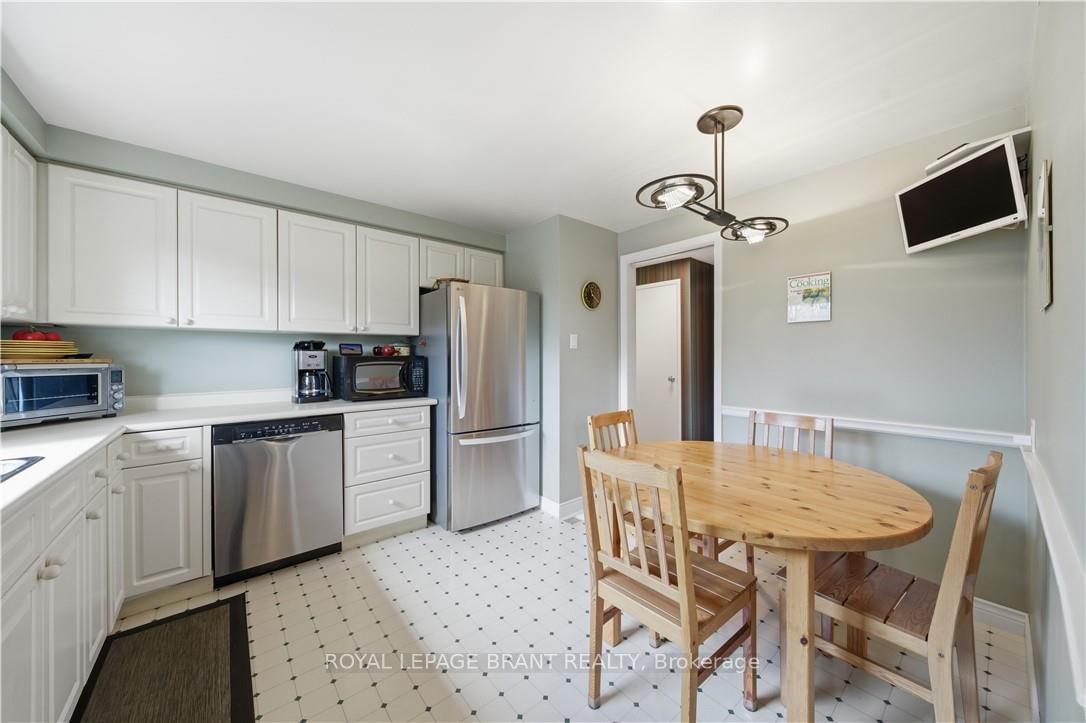 37 Parkview Crescent - Photo 7