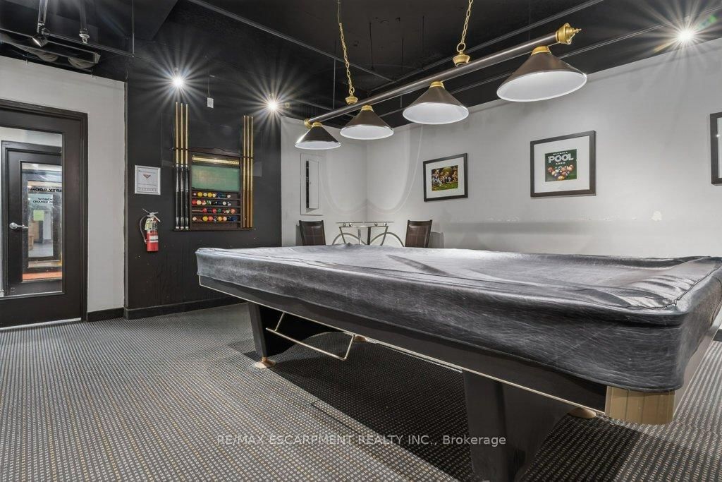 150 Charlton Avenue E, Unit 1801 - Photo 35