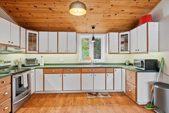 399 Oborne Point Road