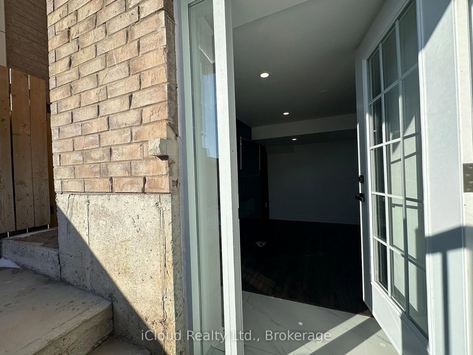 89 Longboat Run W, Unit BSMT - Photo 21