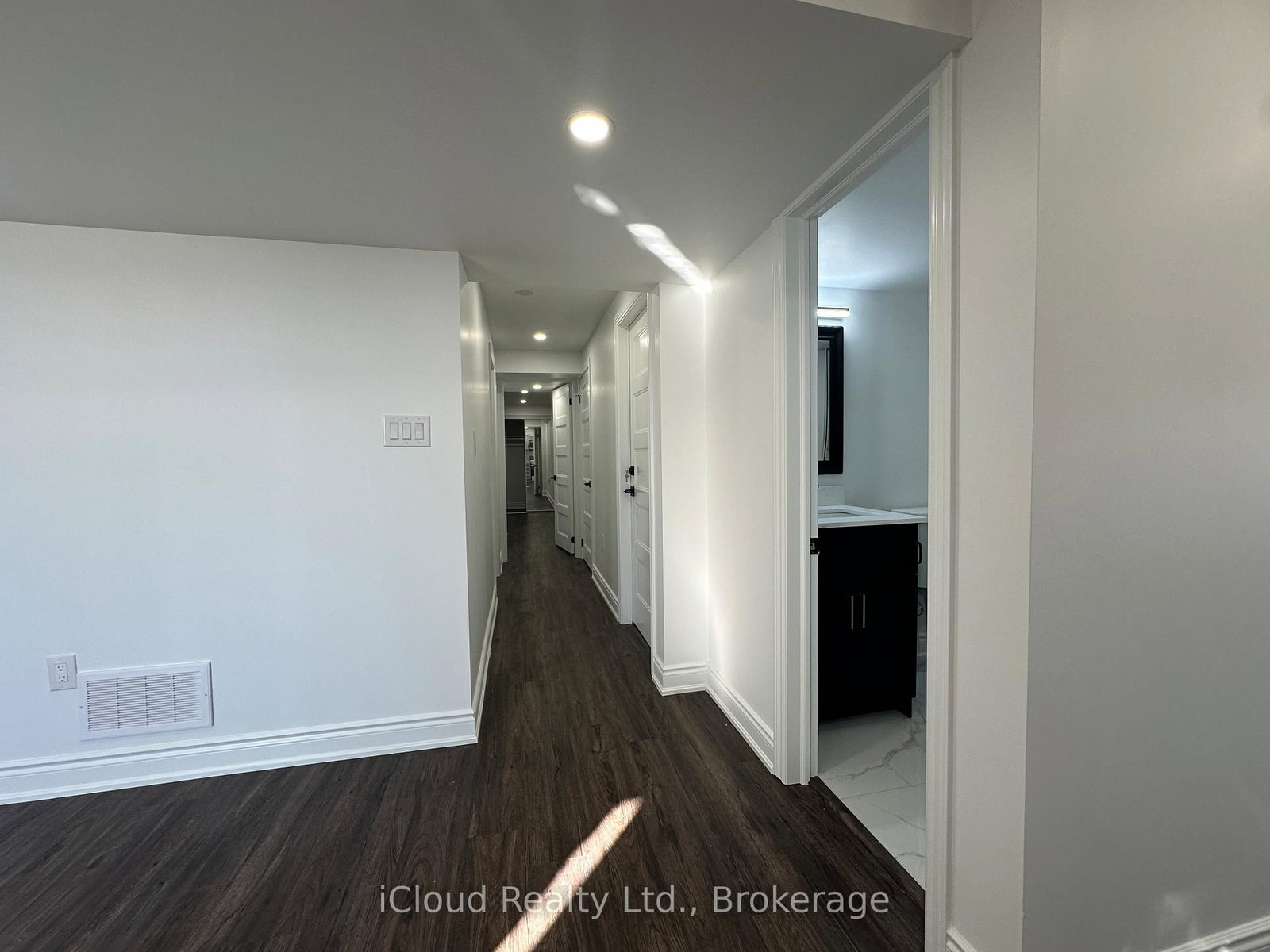 89 Longboat Run W, Unit BSMT - Photo 23