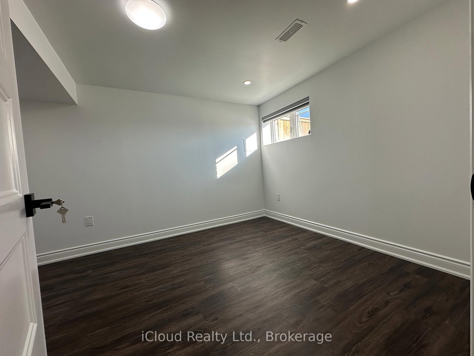 89 Longboat Run W, Unit BSMT - Photo 27