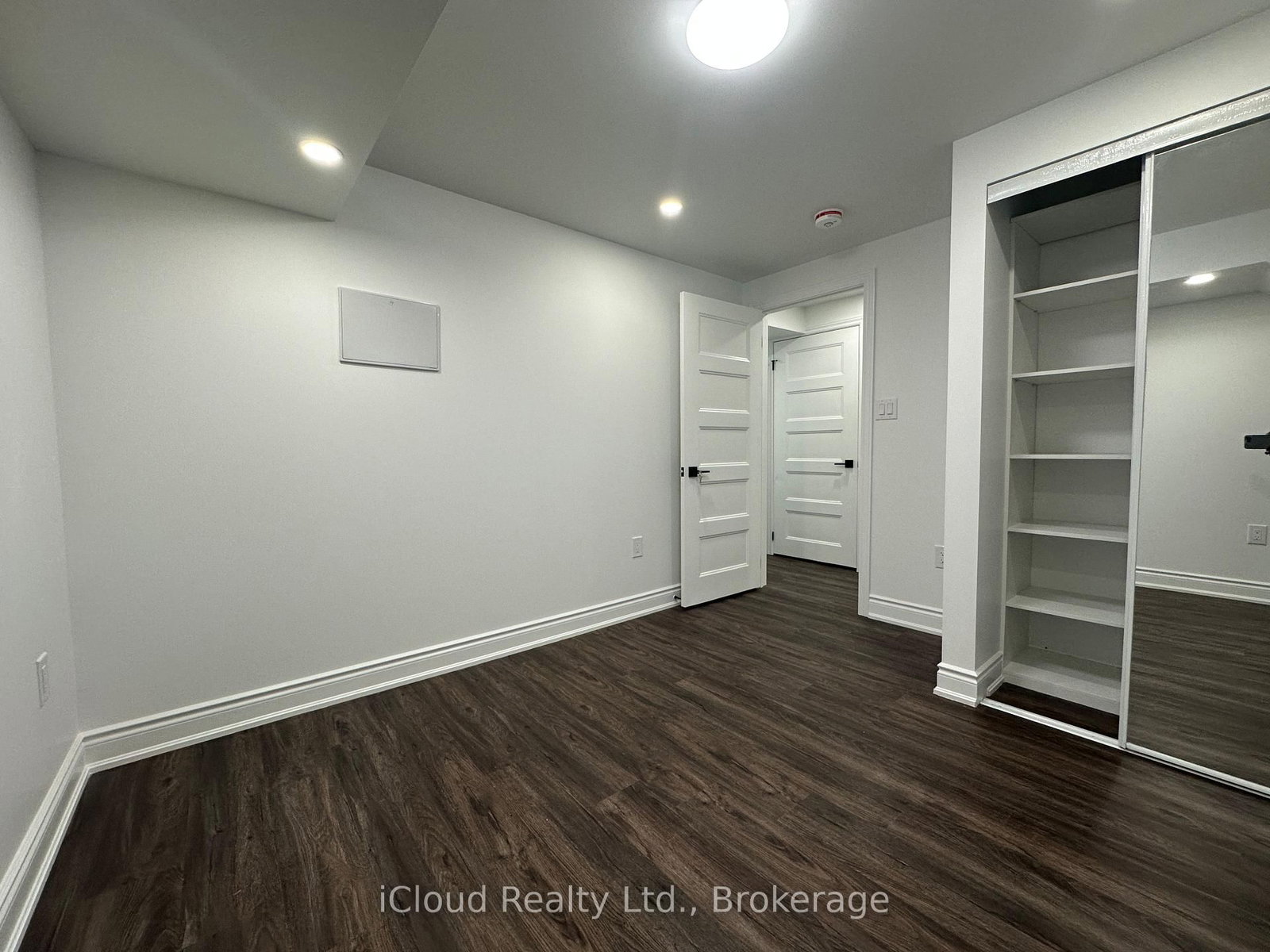 89 Longboat Run W, Unit BSMT - Photo 33