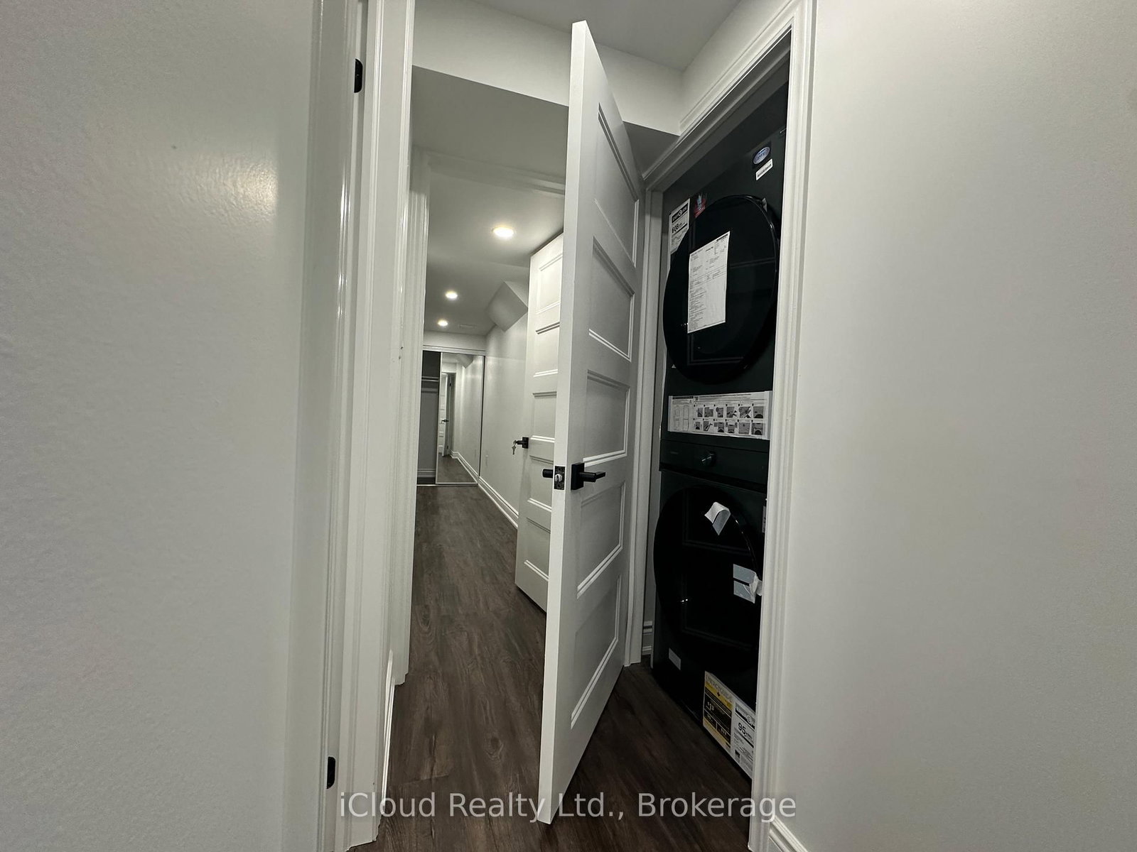 89 Longboat Run W, Unit BSMT - Photo 40