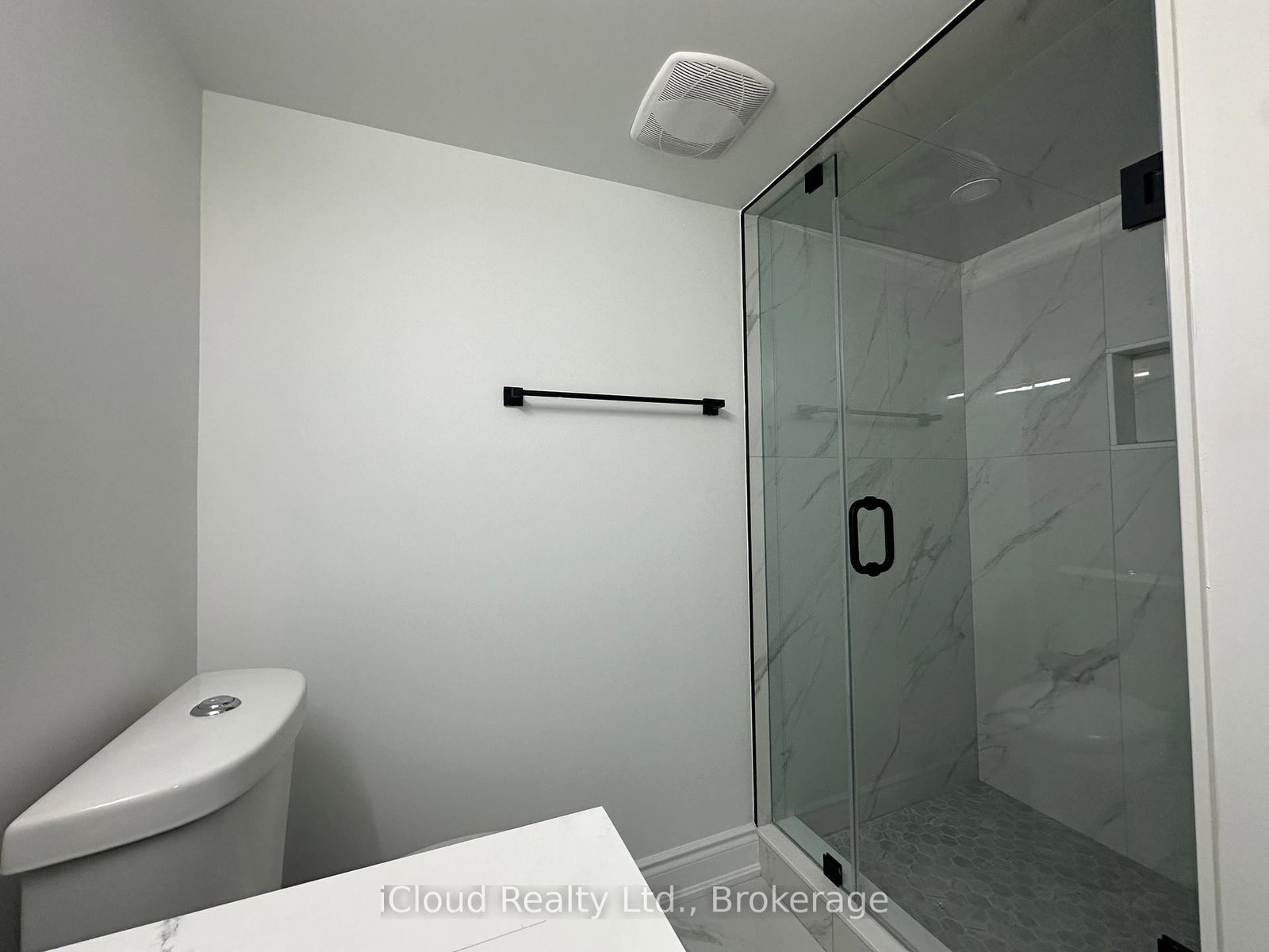 89 Longboat Run W, Unit BSMT - Photo 43