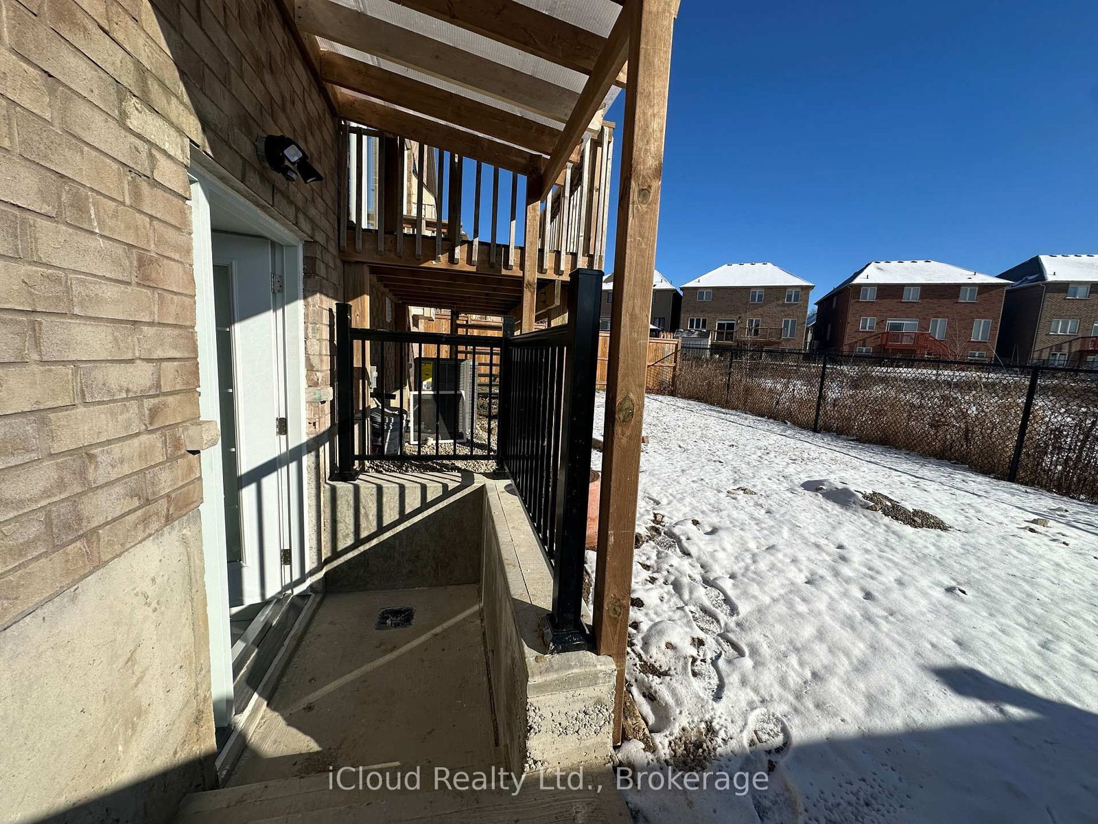 89 Longboat Run W, Unit BSMT - Photo 5