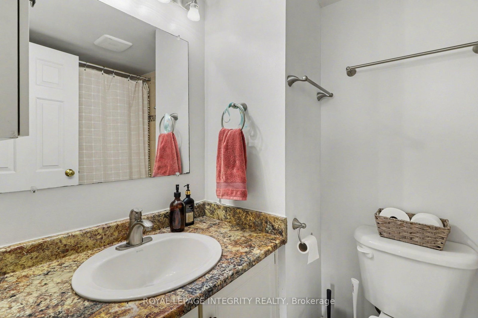 470 Laurier Avenue W, Unit PH2104 - Photo 18