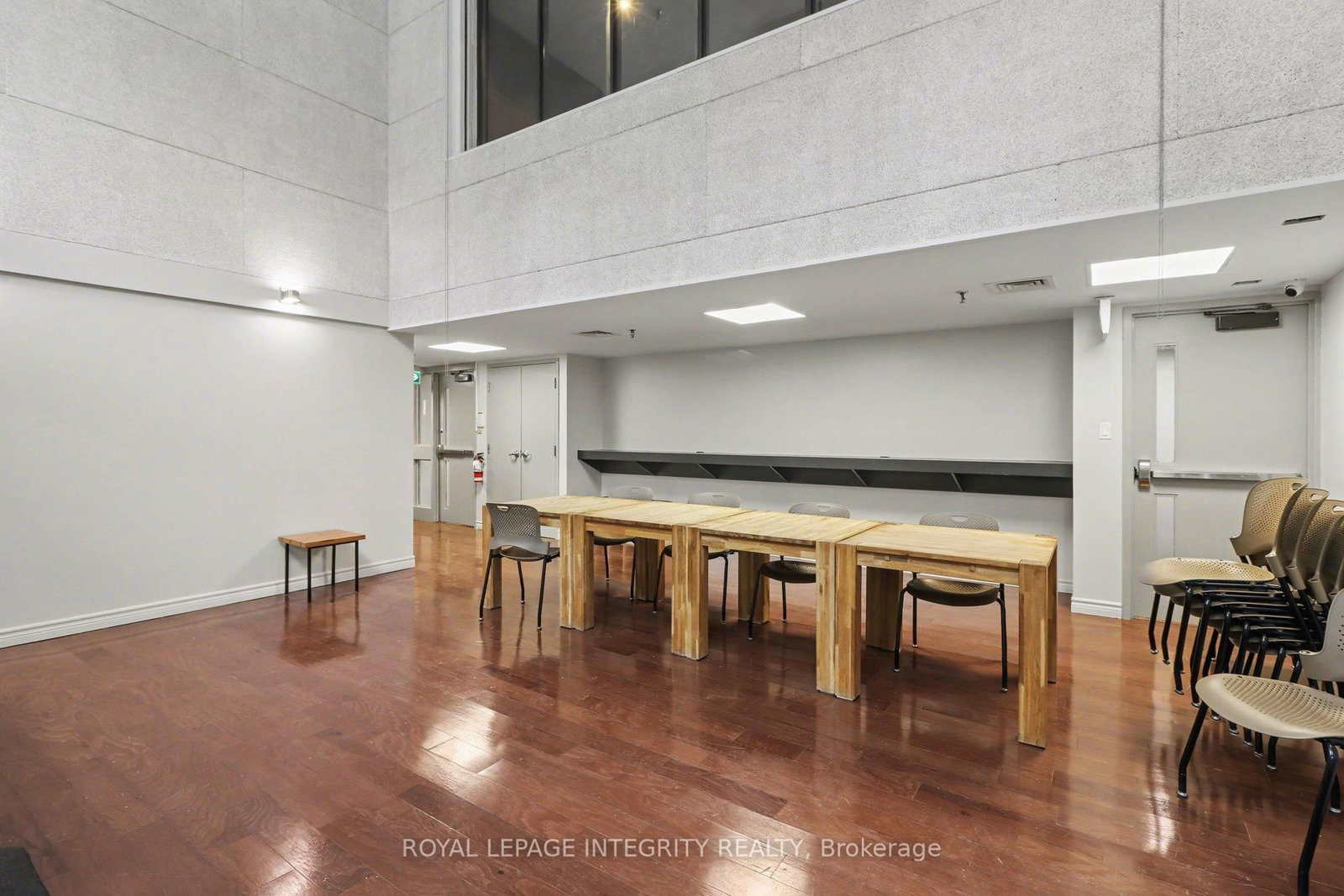 470 Laurier Avenue W, Unit PH2104 - Photo 24